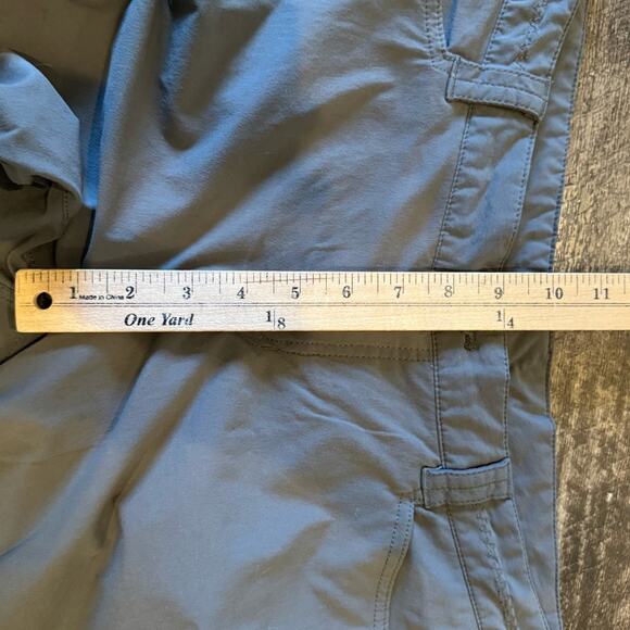 Eddie Bauer Travex Capri Pants Womens 2 Gray Lightweight Nylon Stretch Hiking 10 - Picture 4 of 10
